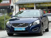 Gebraucht Volvo V60 Ocean Race 150 PS (110 kW) 2011 Blau Kombi