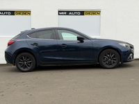Gebraucht Mazda 3 Center-Line 150 PS (110 kW) 2015 Deep crystal blue Limousine