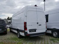 Gebraucht Mercedes Sprinter 170 PS (125 kW) 2025 Arktikweiß Van