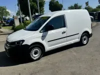 Gebraucht VW Caddy 102 PS (75 kW) 2021 Weiß Van / Kleinbus