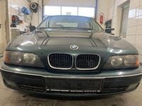 Gebraucht BMW 530 184 PS (135 kW) 1999 Grün Limousine