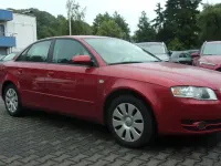 Gebraucht Audi A4 131 PS (96 kW) 2006 Rot Limousine