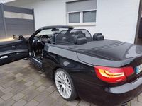 Gebraucht BMW 325 Cabriolet M Sport 218 PS (160 kW) 2012 Schwarz Cabrio