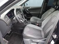 Gebraucht VW Tiguan Allspace R-line 150 PS (110 kW) 2023 Schwarz SUV