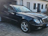 Gebraucht Mercedes E500 Avantgarde 387 PS (284 kW) 2007 Blau Kombi
