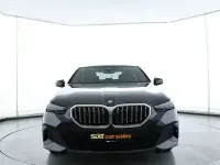 Gebraucht BMW 520 M Sport 197 PS (144 kW) 2025 Grau Limousine
