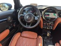 Gebraucht Mini Cooper SE 135 kW (184 PS) 2022 Midnight black metallic Kleinwagen