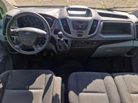 Gebraucht Ford Transit 105 PS (77 kW) 2017 Yellow green Van / Kleinbus