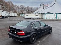 Second-hand BMW 325 192 CP (141 kW) 2000 Berlinǎ
