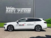 Gebraucht Skoda Superb Selection 150 PS (110 kW) 2024 Weiß (purity weiß) Kombi