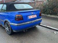 Gebraucht VW Golf 90 PS (66 kW) 1995 Blau Cabrio
