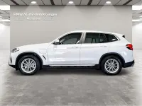 Gebraucht BMW X3 Sport Line 184 PS (135 kW) 2023 Weiß SUV