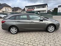 Gebraucht Opel Astra Edition 110 PS (80 kW) 2019 Grau Kombi