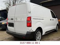 Gebraucht Opel Vivaro Edition 122 PS (89 kW) 2019 Weiß Van / Kleinbus