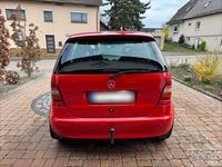 Gebraucht Mercedes A140 82 PS (60 kW) 1998 Rot Kleinwagen