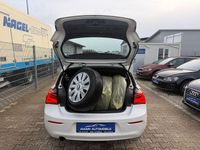 Gebraucht BMW 118 Advantage 136 PS (100 kW) 2016 Weiß Kleinwagen
