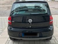 Gebraucht VW Fox 54 PS (39 kW) 2006 Schwarz Kleinwagen
