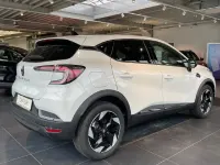 Gebraucht Renault Captur Techno 158 PS (116 kW) 2025 Weiss "nacre" SUV
