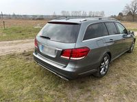 Gebraucht Mercedes E200 136 PS (100 kW) 2015 Grau Kombi