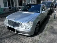 Second-hand Mercedes E240 2003 Gri Berlinǎ