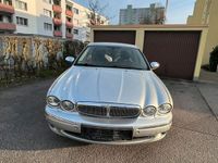 gebraucht Jaguar X-type Lim. 2.2L Executive Navi/SHZ/Klima/8-Fach