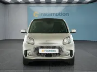 Gebraucht Smart ForTwo Coupé 60 kW (82 PS) 2021 Silber Kleinwagen