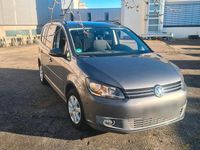 Gebraucht VW Touran 140 PS (102 kW) 2011 Grau Van / Kleinbus