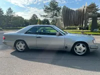 Gebraucht Mercedes 300 220 PS (161 kW) 1991 Silber Coupé
