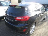 Gebraucht Ford Fiesta Titanium 125 PS (91 kW) 2017 Schwarz Kleinwagen