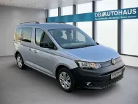 Używany VW Caddy 122 KM (89 kW) 2023 Srebrny Minivan