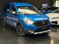 Gebraucht Dacia Dokker Celebration 116 PS (85 kW) 2017 Blau Van / Kleinbus