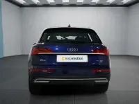 Second-hand Audi Q5 204 CP (150 kW) 2024 Albastru SUV