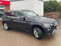 Gebraucht Mercedes GLC300e 211 PS (155 kW) 2020 Grau SUV