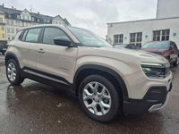 Gebraucht Jeep Avenger 101 PS (74 kW) 2023 Silber SUV