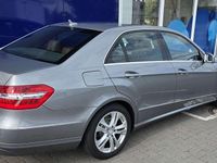 Gebraucht Mercedes E250 Avantgarde 204 PS (150 kW) 2011 Limousine