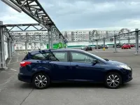 Gebraucht Ford Focus 116 PS (85 kW) 2012 Blau Limousine
