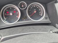 Second-hand Opel Astra 150 CP (110 kW) 2006 Albastru Coupe