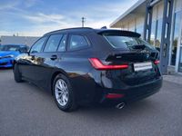 gebraucht BMW 318 i Touring Aut Sport Line LED DiveAssist ParkAssis