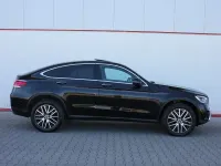 Gebraucht Mercedes GLC300de 306 PS (225 kW) 2022 197u obsidianschwarz metallic Coupé