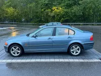 Używany BMW 325 192 KM (141 kW) 2000 Niebieski Sedan/Limuzyna