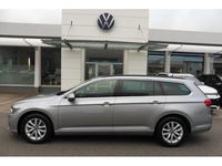 Gebraucht VW Passat Business 150 PS (110 kW) 2023 Silber Kombi
