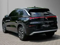 Neu VW T-Roc Style 150 PS (110 kW) 2026 Grenadillschwarz metallic SUV