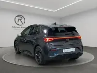 Gebraucht Cupra Born e-Boost 169 kW (231 PS) 2022 Quasargrau Kleinwagen