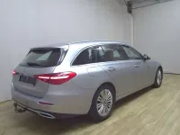 Gebraucht Mercedes C200 Avantgarde 184 PS (135 kW) 2022 Grau Kombi