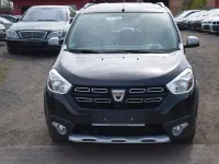 Gebraucht Dacia Lodgy Stepway 109 PS (80 kW) 2018 Schwarz Van / Kleinbus