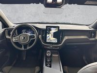 Neu Volvo XC60 Plus 250 PS (183 kW) 2026 Schwarz SUV