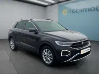 Gebraucht VW T-Roc 150 PS (110 kW) 2025 Schwarz SUV