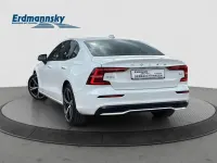 Gebraucht Volvo S60 Plus 197 PS (144 kW) 2023 Crystal white pearl (weiß) Limousine