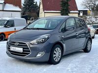 Gebraucht Hyundai ix20 Trend 125 PS (91 kW) 2015 Silber Kleinwagen
