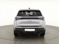 Neu Peugeot 5008 145 PS (106 kW) 2026 Grau SUV